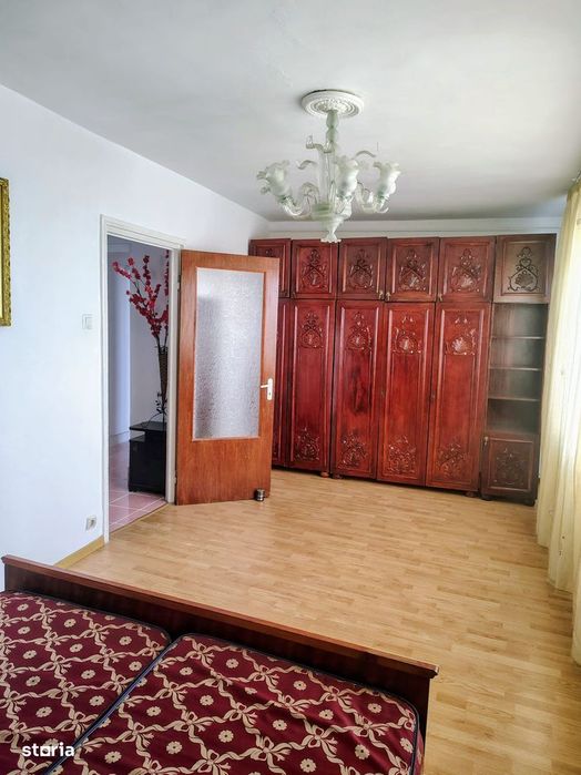 Apartament 2 camere metrou Lujerului