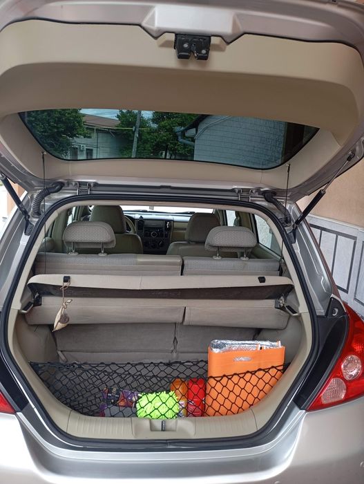 Nissan Tiida SE  Japan