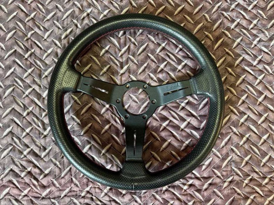 Volan Nardi Deep Corn 330mm
