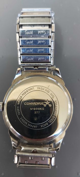 Винтидж баскетболен часовник Converse