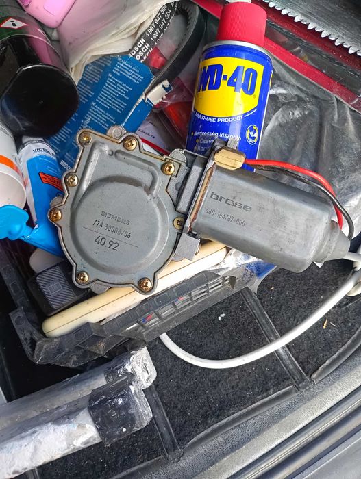 Моторче за стъко Фолксваген Пасат б3 ляво