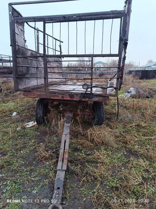 Сеновозка в рабочем состояни