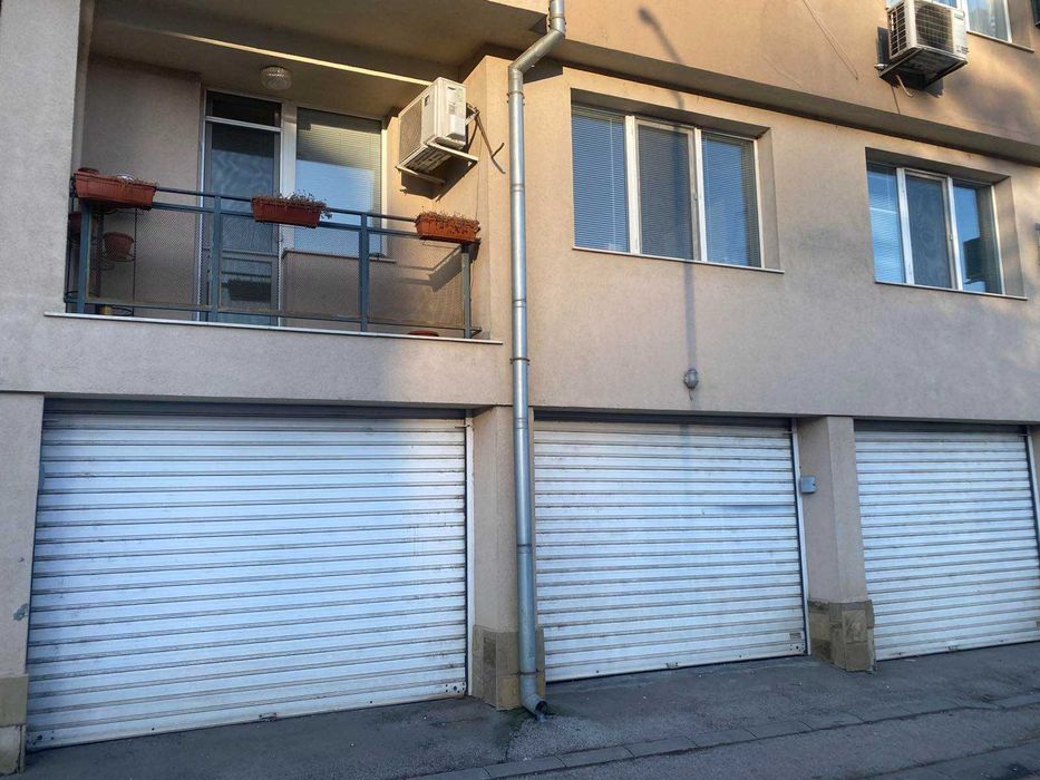 Дава се под наем Тристаен апартамент в Габрово, Център - 100 кв.м за 448.8 € - Снимка #7