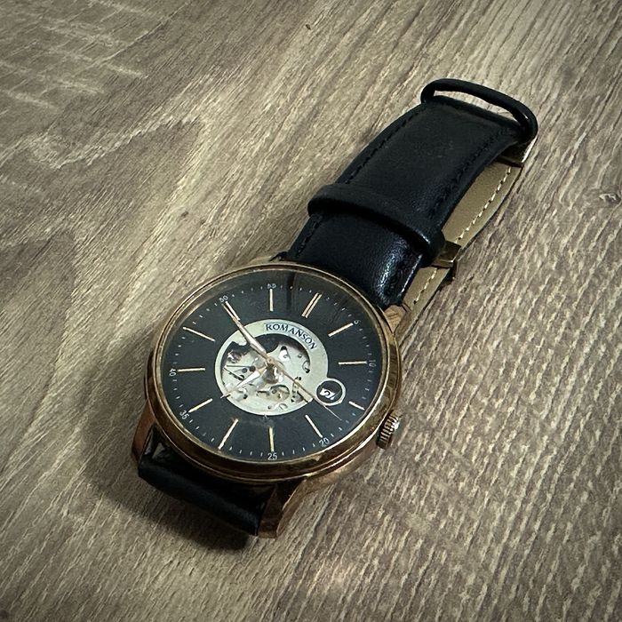 Механические часы Romanson