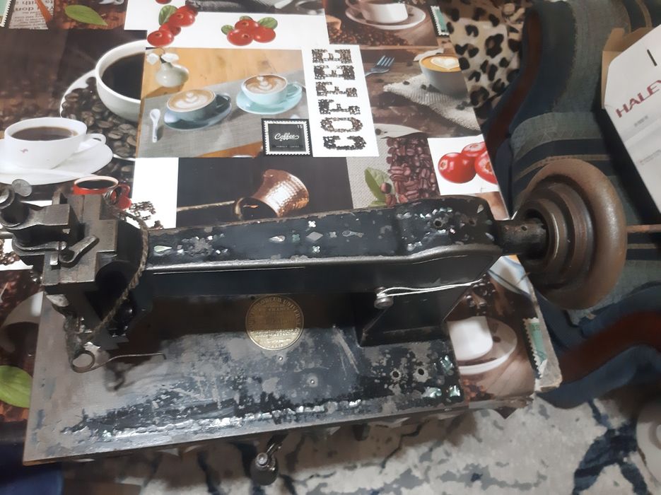 Машинка падузлик  французкая  оригинал антиквар