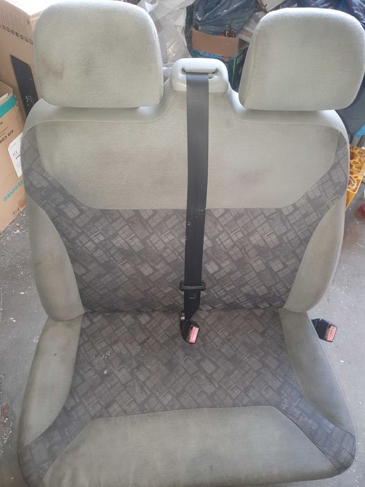 PIESE Renault Trafic / Opel Vivaro ,canapea fata