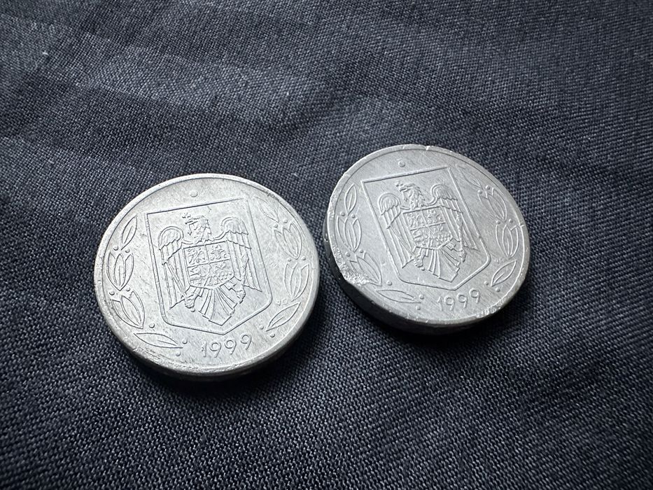 Vand monede de colectie Romanesti