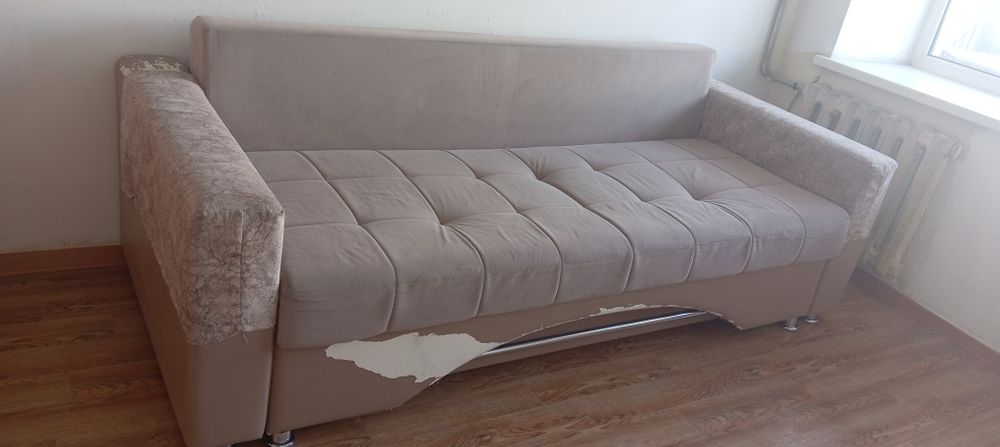 Отдам диван бесплатно, самовывоз