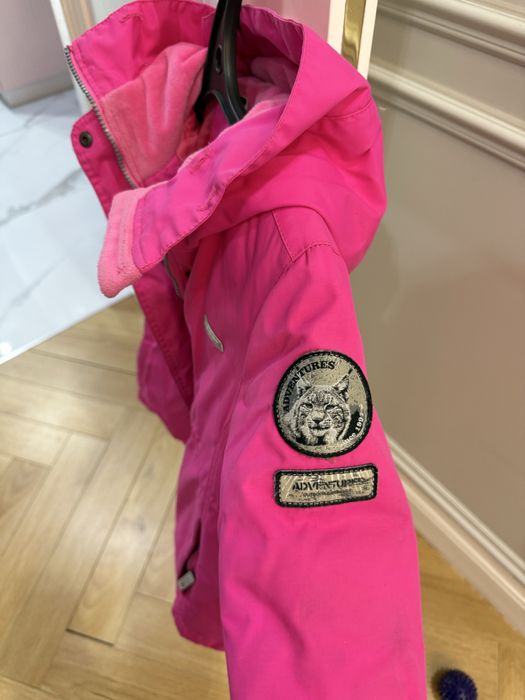 Продам детские куртки