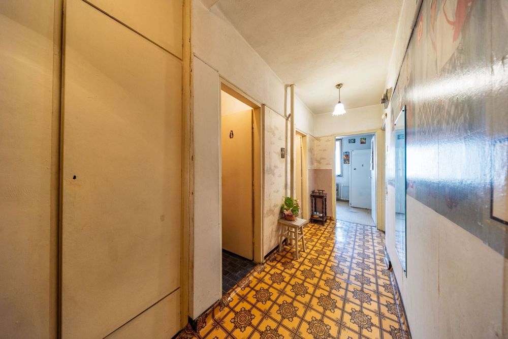 2-стаен в Плевен-Идеален център площ 58 цена 85000