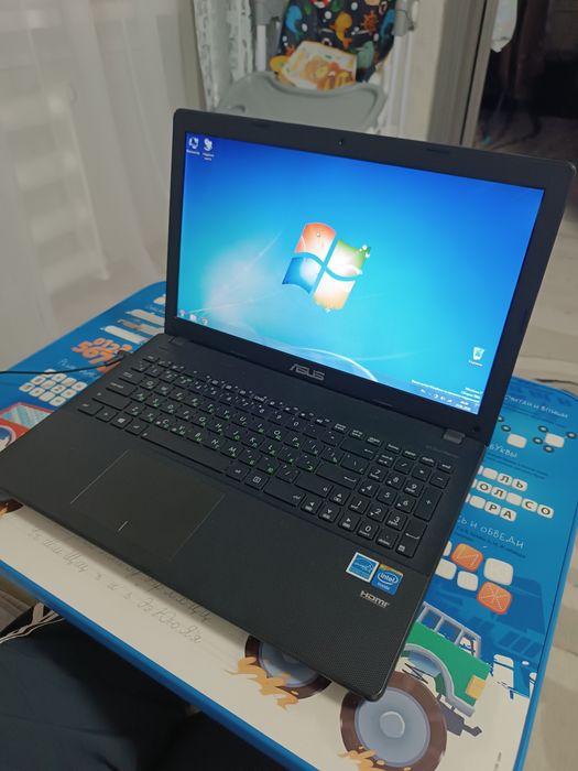 Ноутбук Asus Офисный