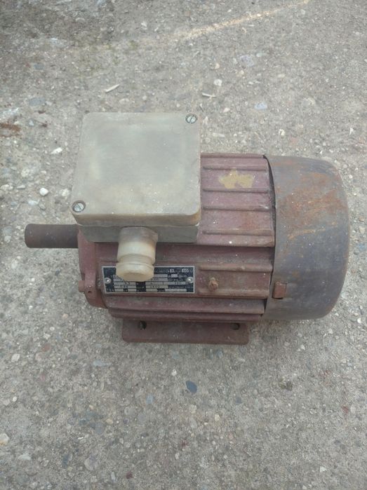Трифазен електродвигател 1.5kw