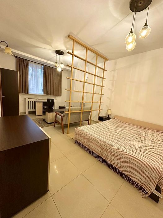 Дава се под наем Двустаен апартамент в София, Център - 50 кв.м за 597.21 € - Снимка #2