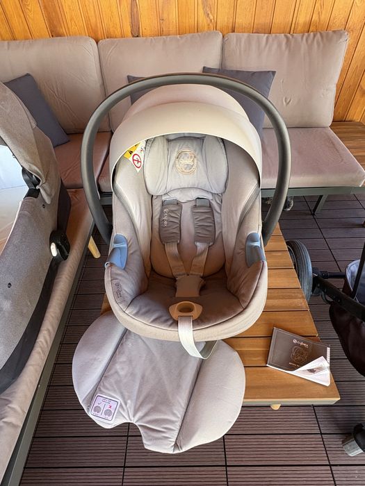 Carucior Cybex Balios S Lux 3 in 1