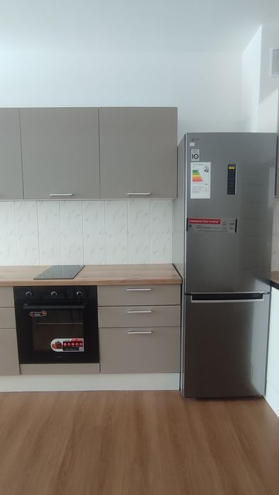 Сдается 2 ух комнатная квартира