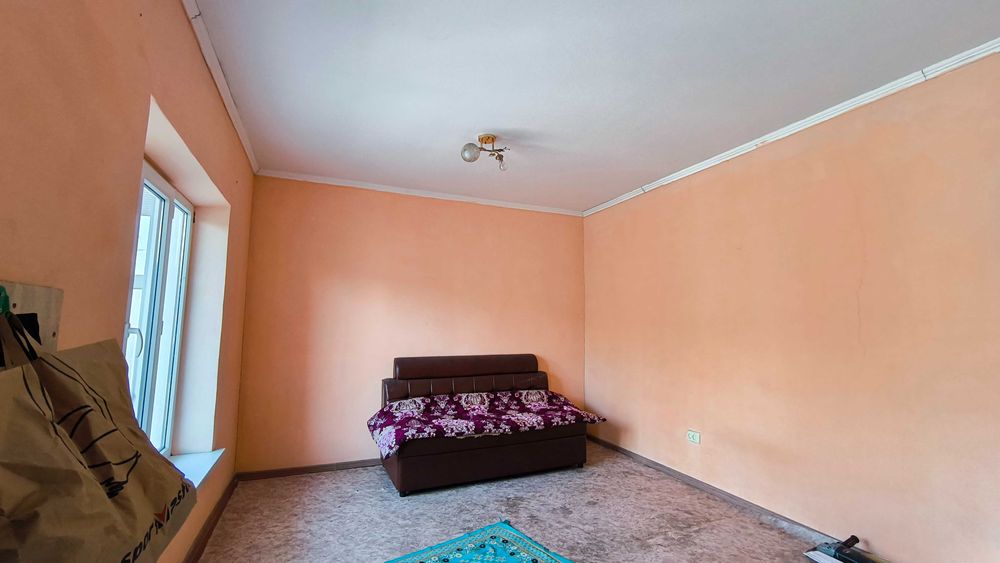 Продаётся коммерческое помещение с выездом на проспект КУНАЕВА- 1000м²