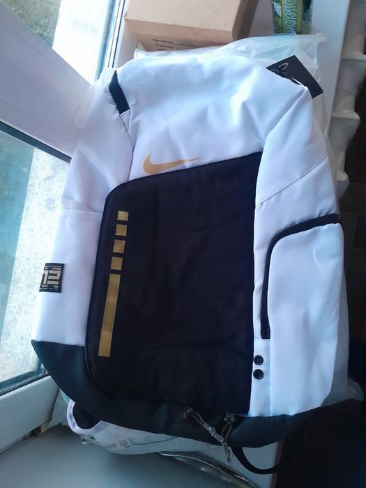 Новая Nike elite v3