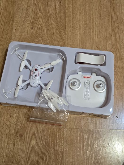 Продам дрон  Syma