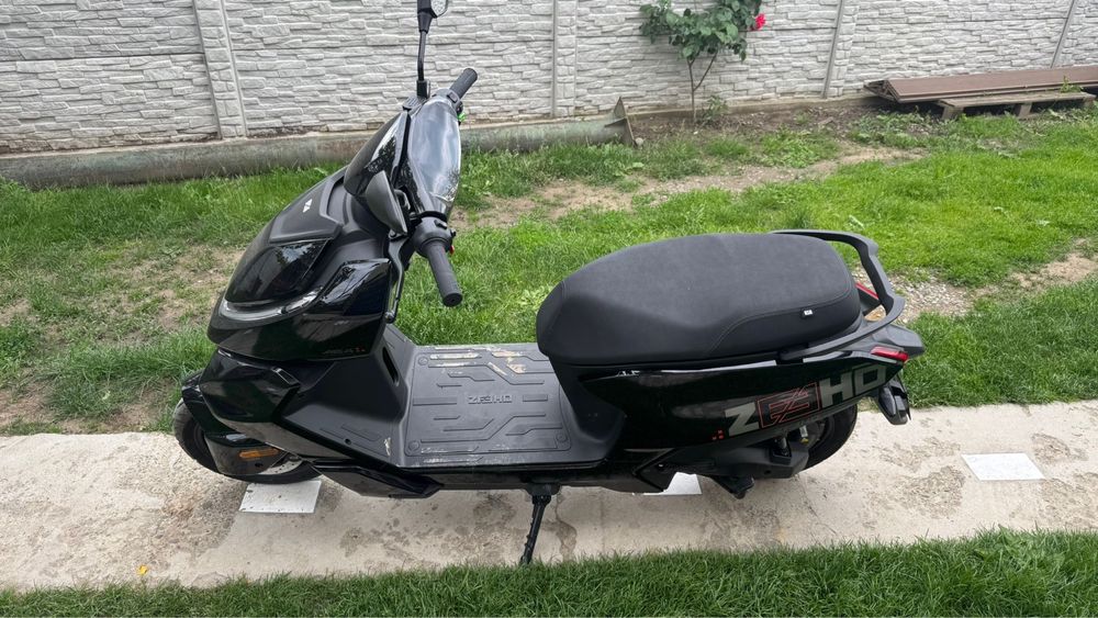 Scuter electric Zeeho AE4