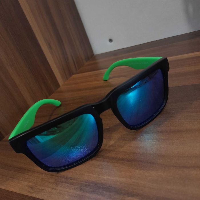 Слънчеви очила - layoners