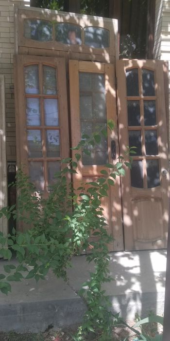 Эшик ва деразалар сотилади. Продаются деревянные окна и двери
