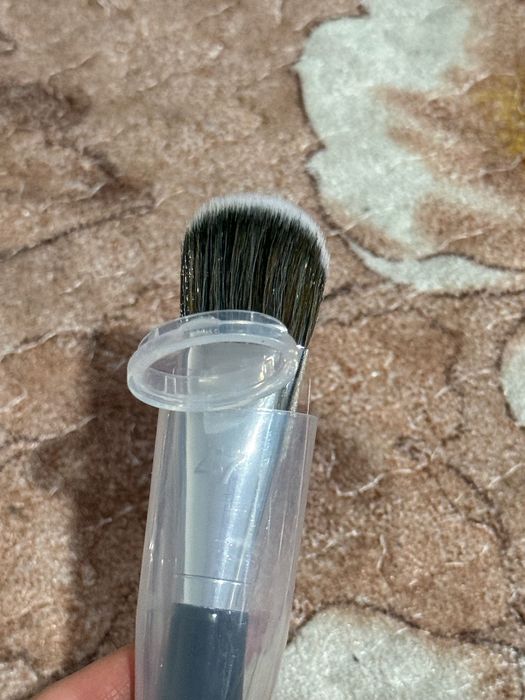 Кисти для макияжа