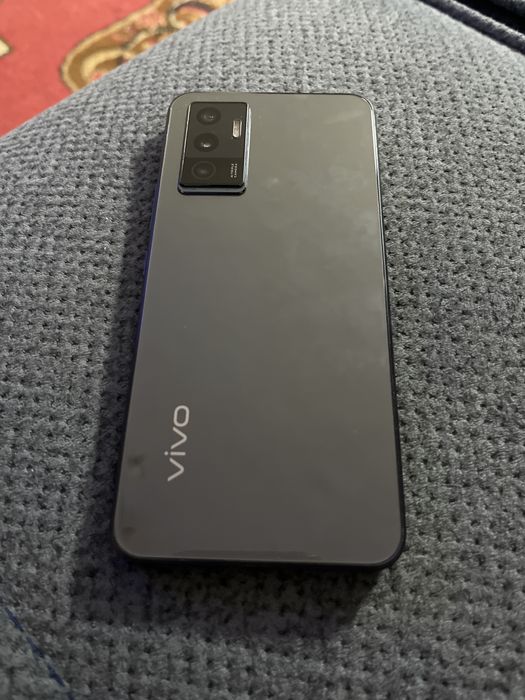 Продам телефон vivo v23e