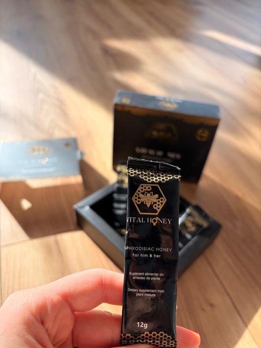 Miere Afrodisiaca Vital Honey 12 plicuri x 12 gr.