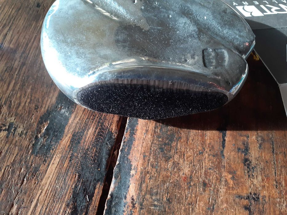 часовник дизайнерски ръчна изработка уникат АRT GALLERY