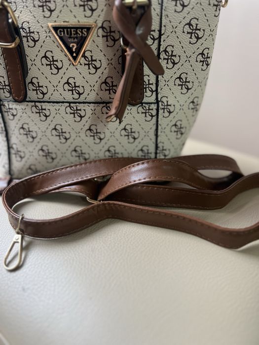 Geanta eleganta crem