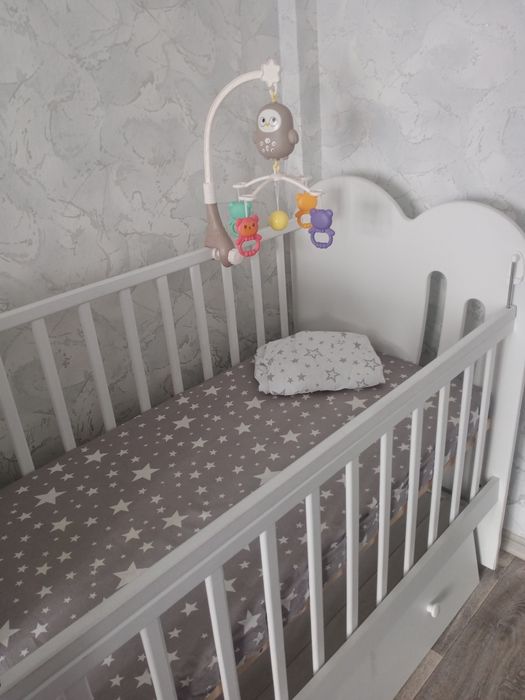 Кроватка детская