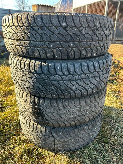 Продам шины зимние