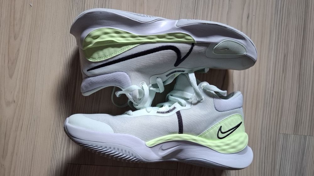 Найк Nike нови от Англия