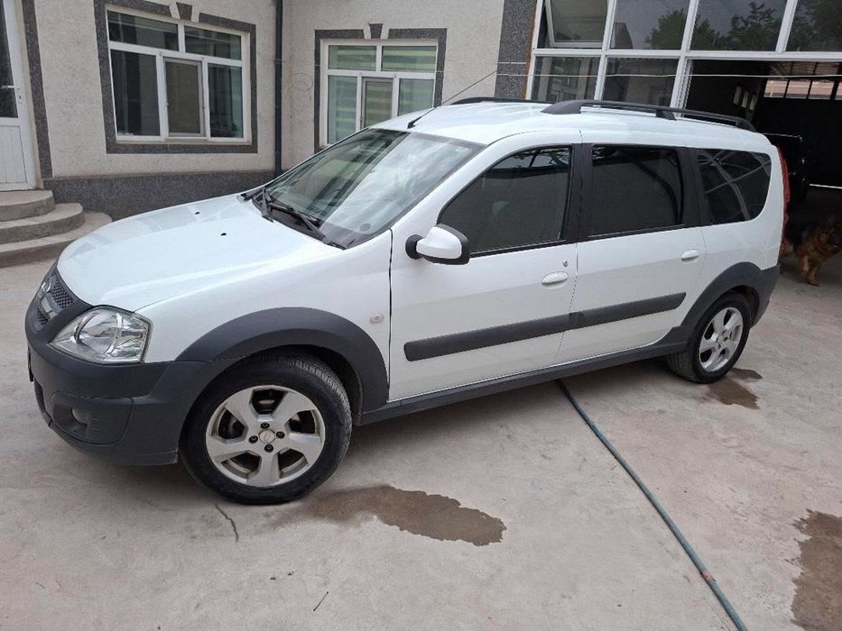 Продается Lada Largus CROSS 2018г.