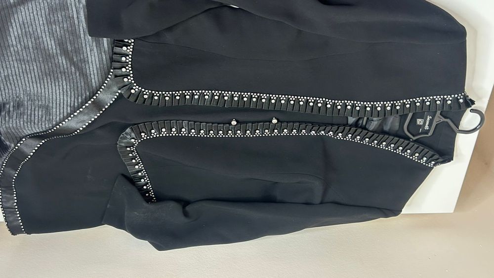 Платья, костюм, пиджак 5000тг б/у