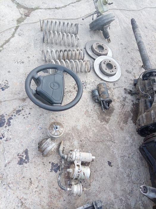 Запчасти на мерседес