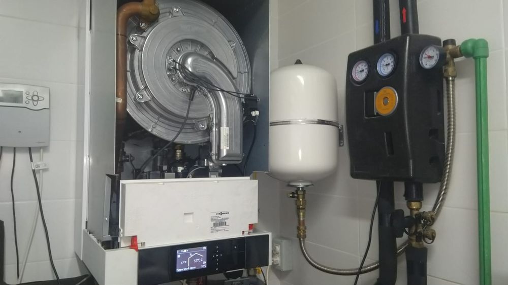 Reparații centrale și placi electronice