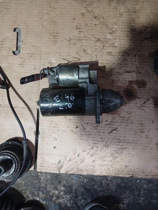 Стартер БМВ Е46 объем 2,0