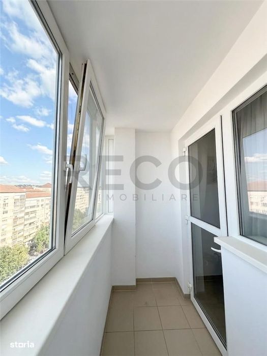RECO Apartament 3 camere, zona Dacia, balcon, priveliste superba
