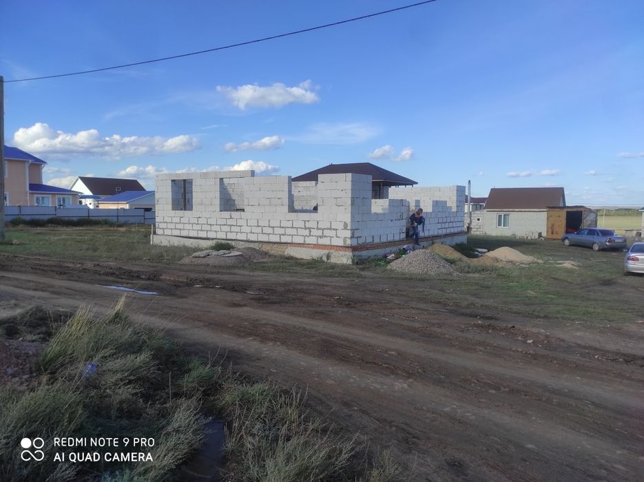 Продам недостроенный дом 12*14