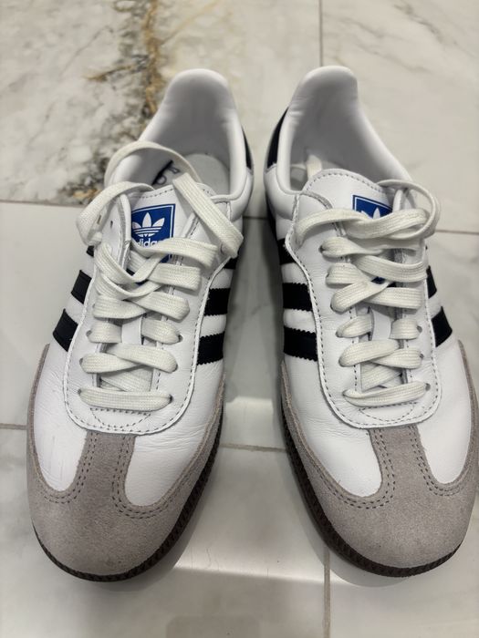 Маратонки Adidas ,Nike