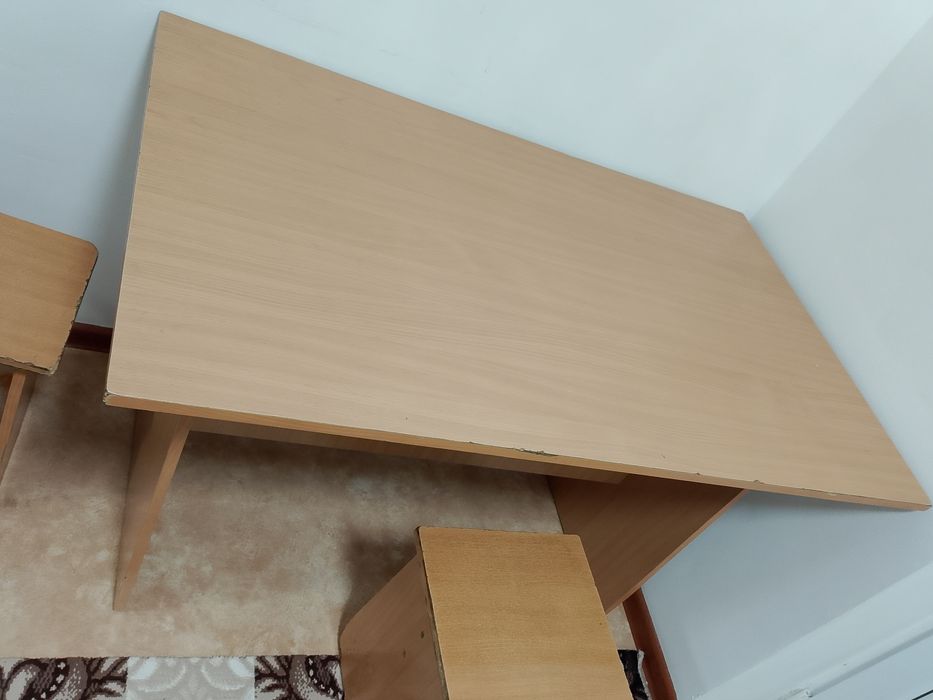 Продам стол 70*120