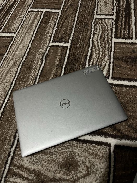 vand laptop dell I7 gen 12
