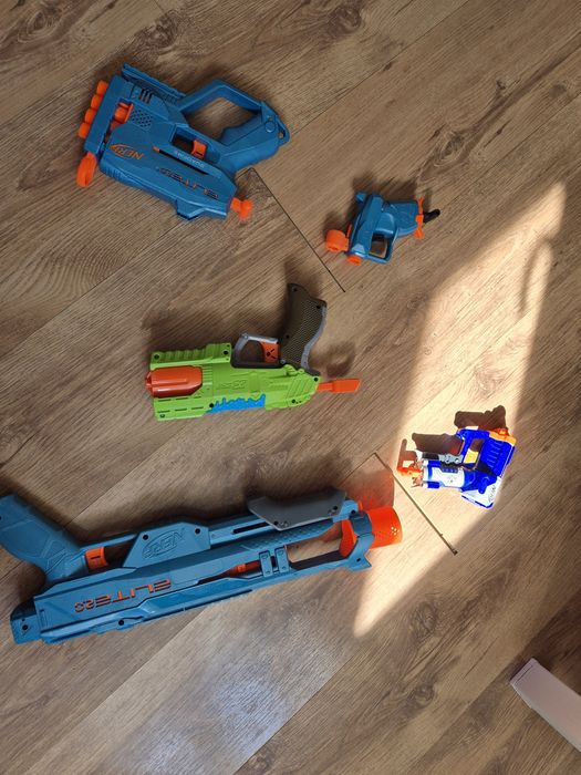 Set 5 pistoale/pusca nerf + x shoot