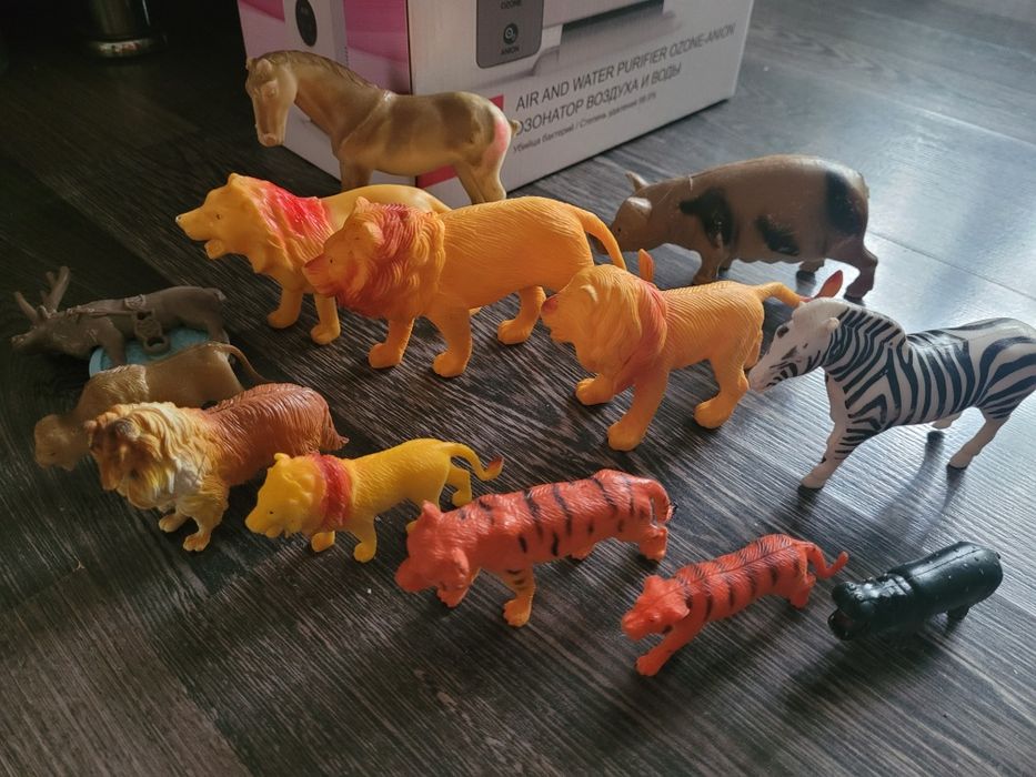 Продам игрушки животные все на фото 1500