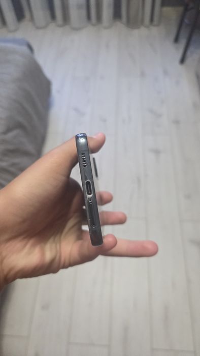 Samsung s22+ 128 gb