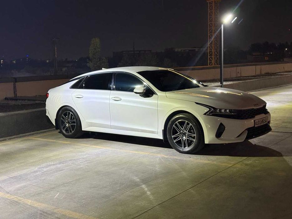 Продам Kia K5 2023 Comfort в идеальном состоянии | 85.000 км