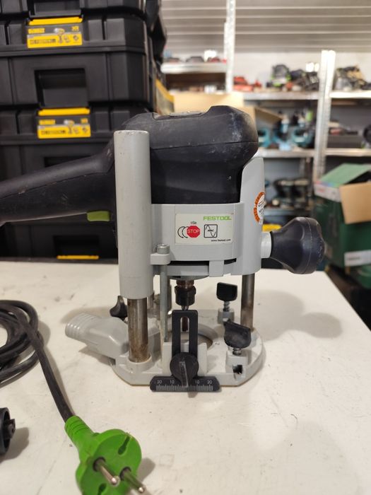 Оберфреза Фестуул Festool OF 1010 EBQ