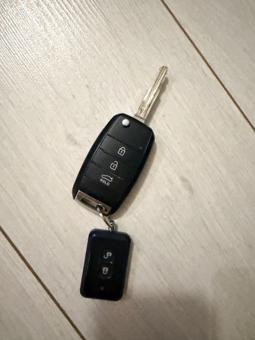 Продам ключ Kia Cerato