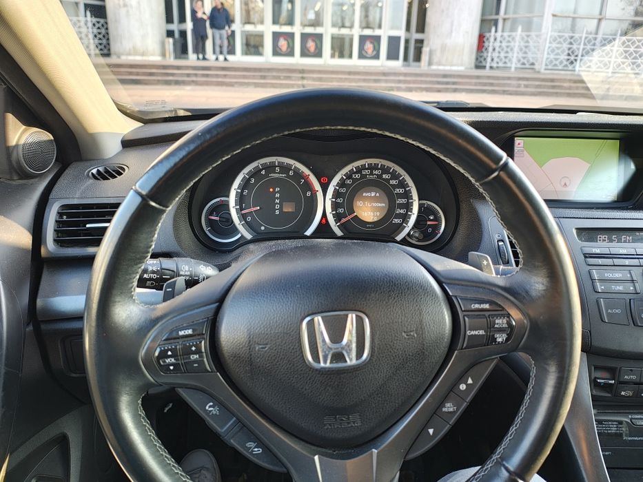 Honda Accord Executive 2.0 AT